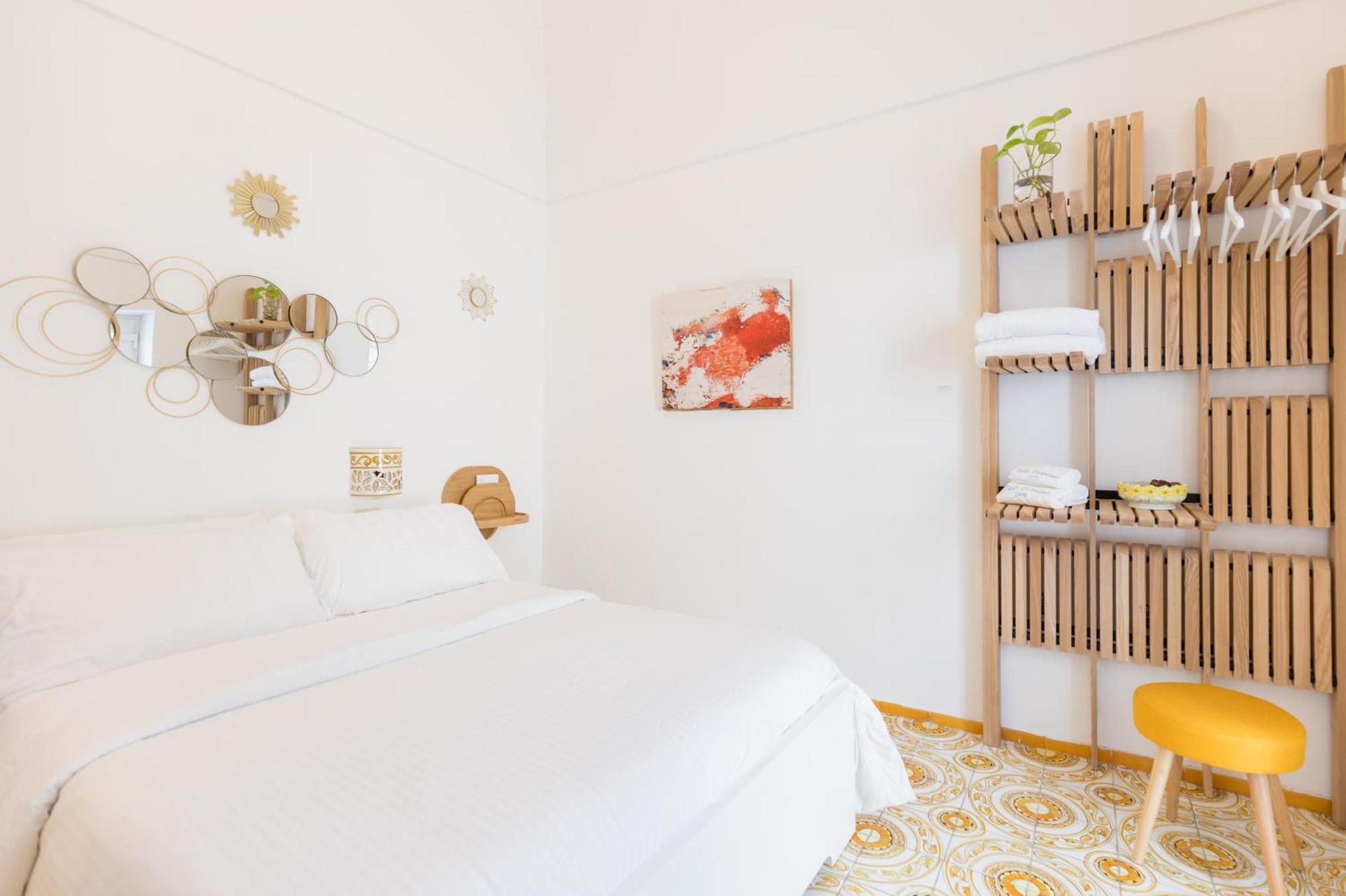 Suite Villa Carolina กาปรี ภายนอก รูปภาพ
