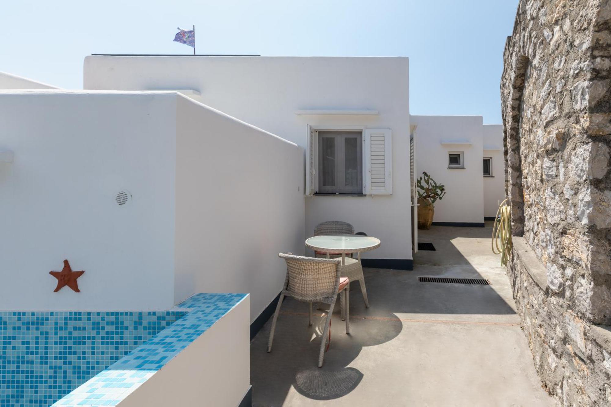 Suite Villa Carolina กาปรี ภายนอก รูปภาพ