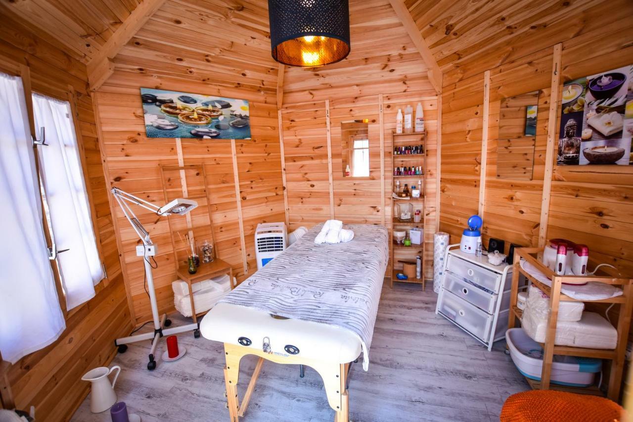 Suite Villa Carolina กาปรี ภายนอก รูปภาพ