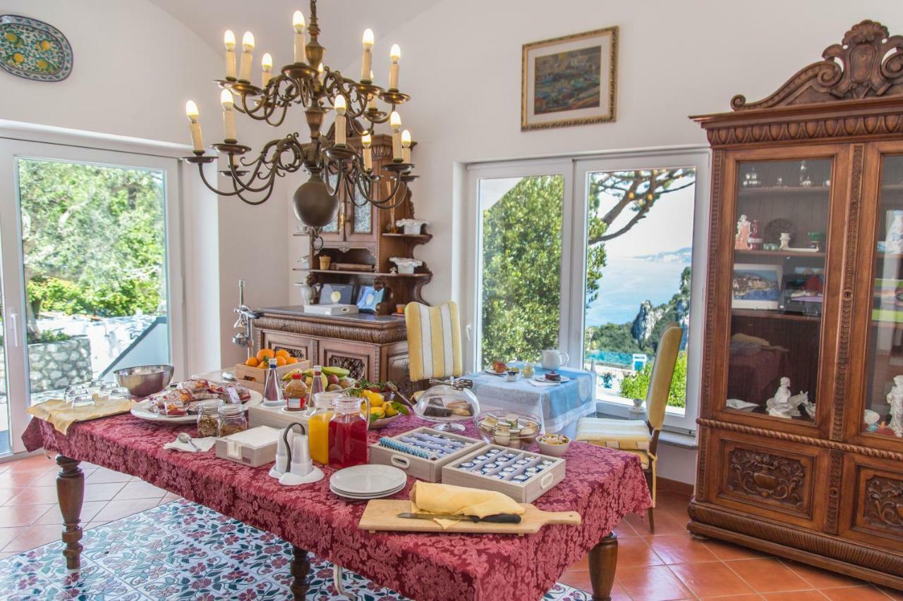 Suite Villa Carolina กาปรี ภายนอก รูปภาพ
