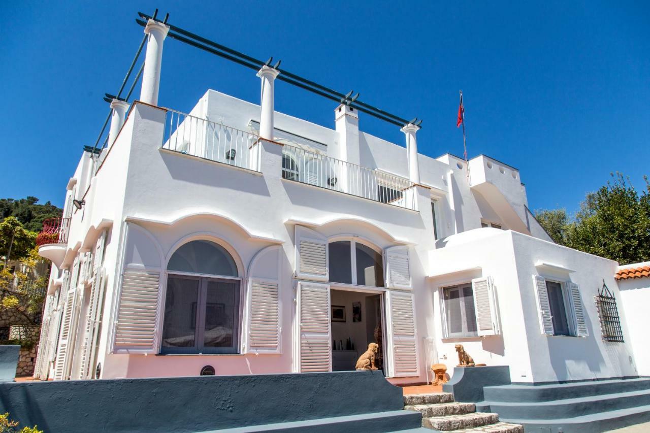 Suite Villa Carolina กาปรี ภายนอก รูปภาพ